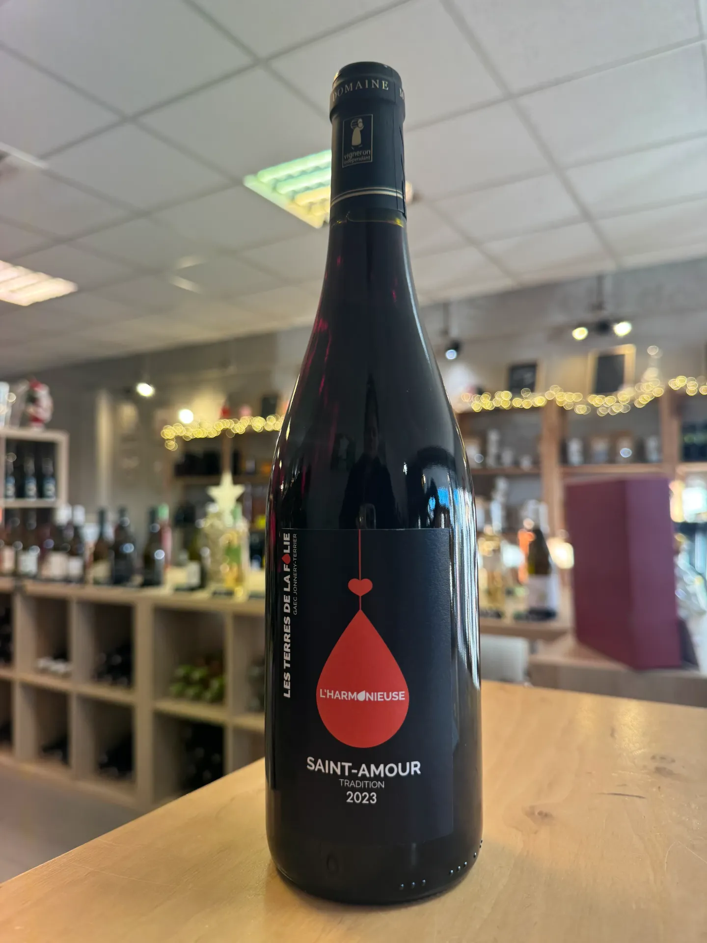 TERRES DE LA FOLIE SAINT-AMOUR 75cl